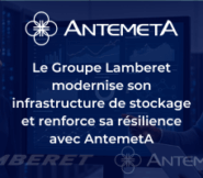 Experts IT supervisant une infrastructure de stockage moderne dans un data center souverain, illustrant la continuité d’activité, la cyber-résilience et les solutions AntemetA.